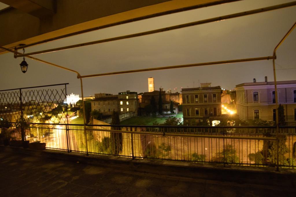 Terrazza Sotto Le Stelle Roma Phòng bức ảnh